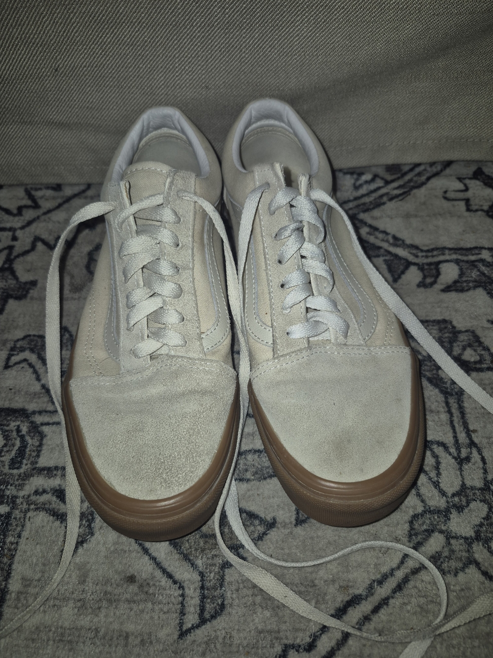 Men's Casual Suede Sneakers in Off-White with Gum Sole